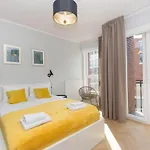 Center - Walowa I Popieluszki By Apartmore Gdańsk