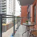 Center - Walowa I Popieluszki By Apartmore Gdańsk