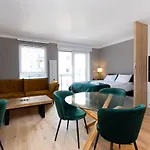 Center - Walowa I Popieluszki By Apartmore *