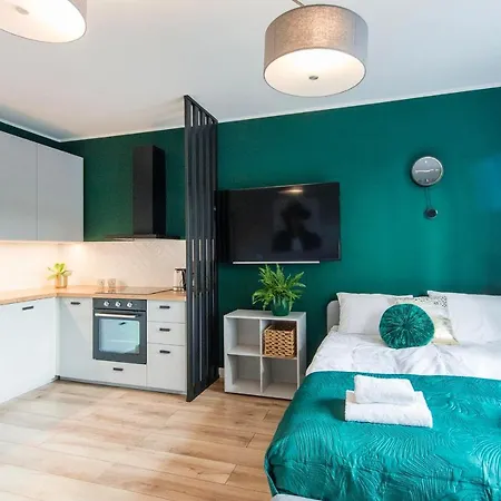 Center - Walowa I Popieluszki By Apartmore Διαμέρισμα *
