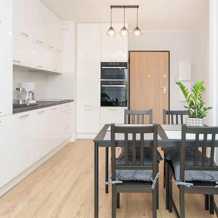 Center - Walowa I Popieluszki By Apartmore 公寓 格但斯克