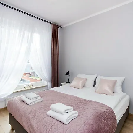 Center - Walowa I Popieluszki By Apartmore Daire