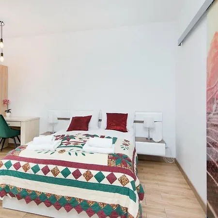 Center - Walowa I Popieluszki By Apartmore Apartmán Gdaňsk