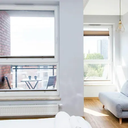 公寓 Center - Walowa I Popieluszki By Apartmore *