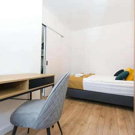 Center - Walowa I Popieluszki By Apartmore 公寓 格但斯克