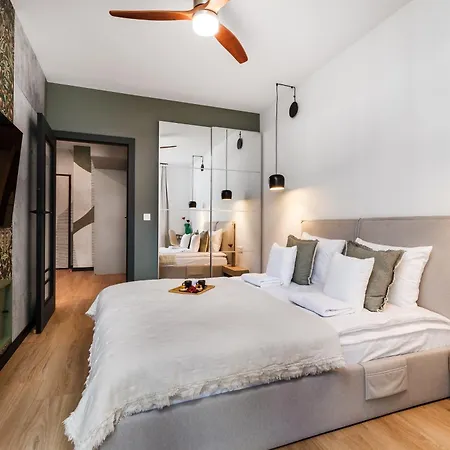 Center - Walowa I Popieluszki By Apartmore Lejlighed Gdańsk