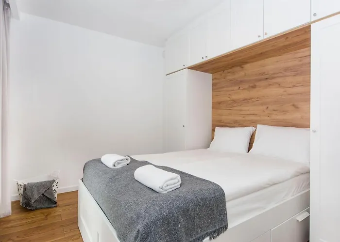 Center - Walowa I Popieluszki By Apartmore * Danzig