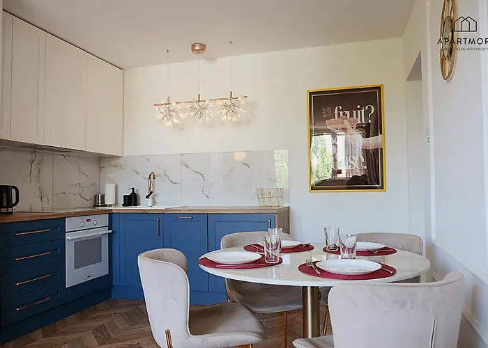 Апартаменты Center - Walowa I Popieluszki By Apartmore Гданьск